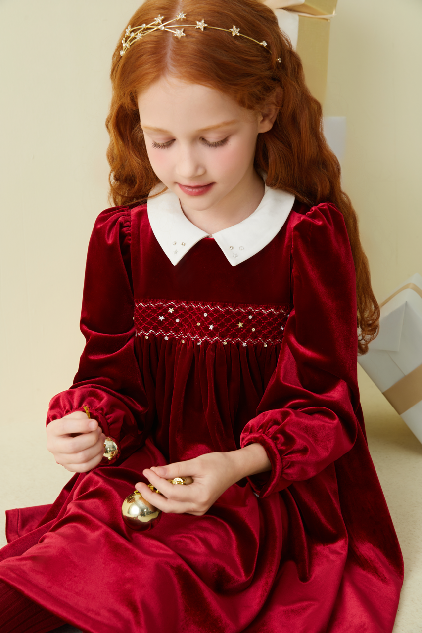 Red Velvet Shrink Pleated Embroidery Long Sleeve Dress – Petite Marguerite