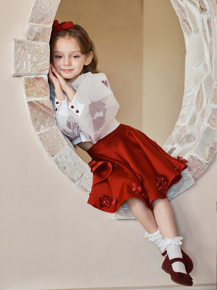‘red&white roses’ suit